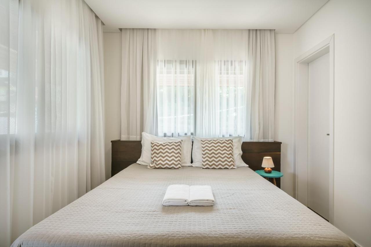 Banzai Brava Suites Itajai Exterior photo